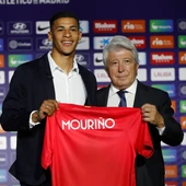 Mouriño: "Voy a esperar mi momento" Mouriño: "Voy a esperar mi momento"