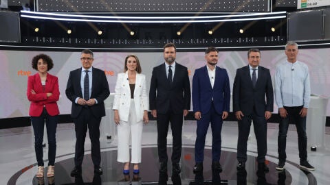Los socios portavoces parlamentarios de los principales partidos en el debate celebrado por RTVE