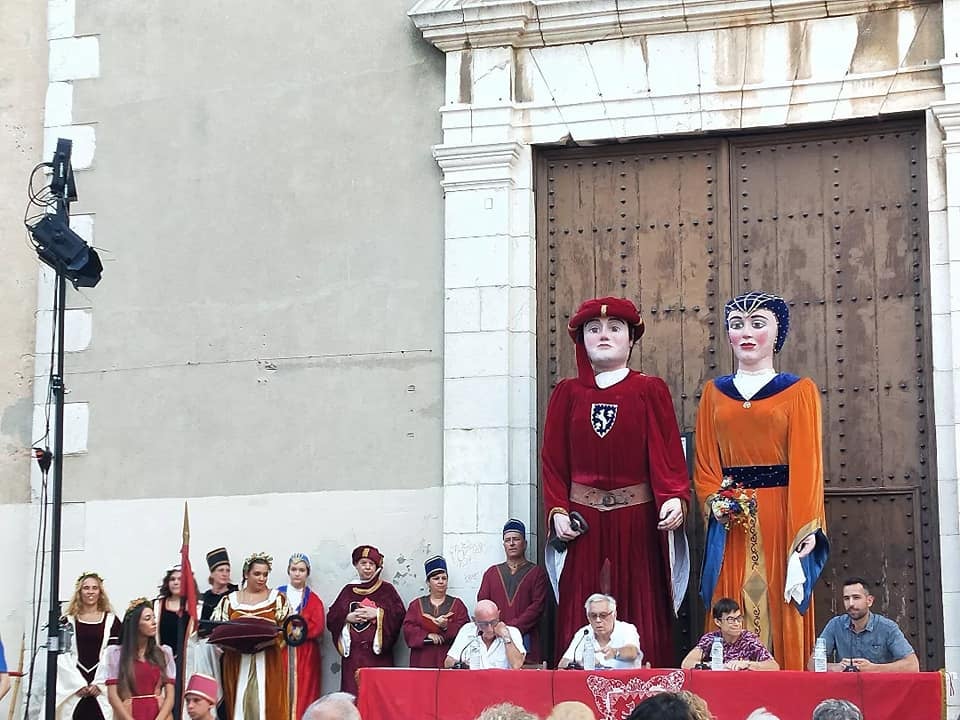 Sopar a la fresca, balls i propostes per a tots els públics a les festes de La Geltrú d'aquest estiu Sopar a la fresca, balls i propostes per a tots els públics a les festes de La Geltrú d'aquest estiu