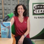 Carmen Quinteiro en los estudios de Onda Cero Pontevedra