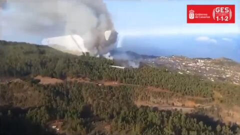 Imagen a&eacute;rea del incendio de Puntagorda | La Palma
