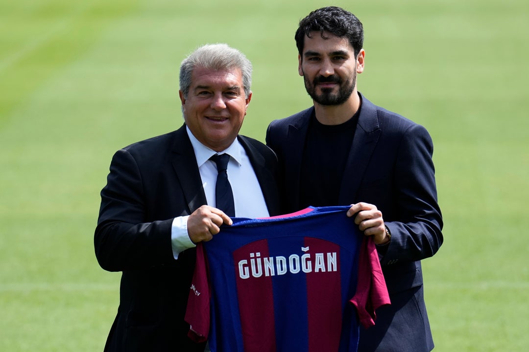Ilkay Gündogan: "Puedo ayudar al Barça a llegar a un nuevo nivel" Ilkay Gündogan: "Puedo ayudar al Barça a llegar a un nuevo nivel"