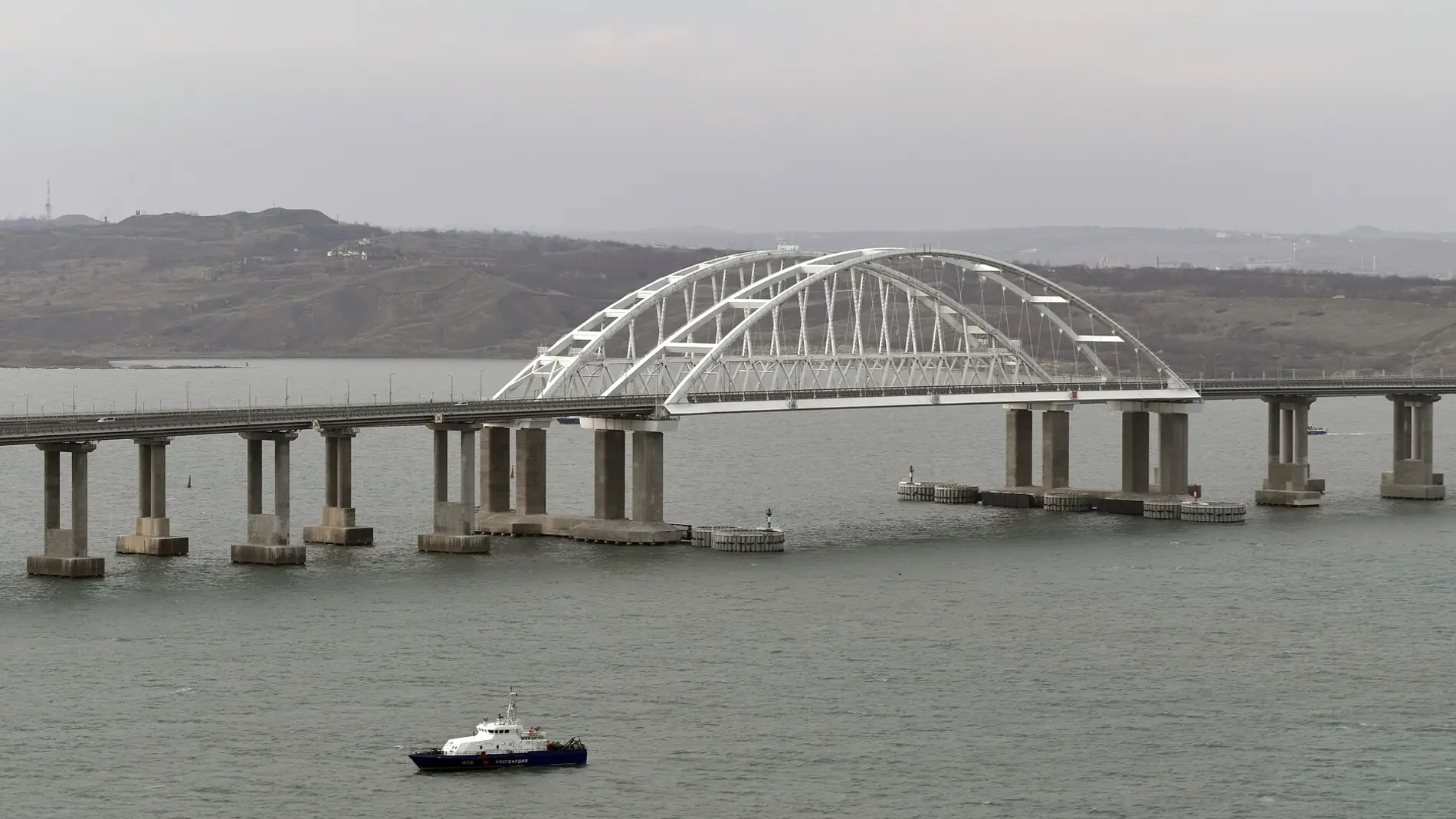 Una Imagen de archivo del puente de Crimea.