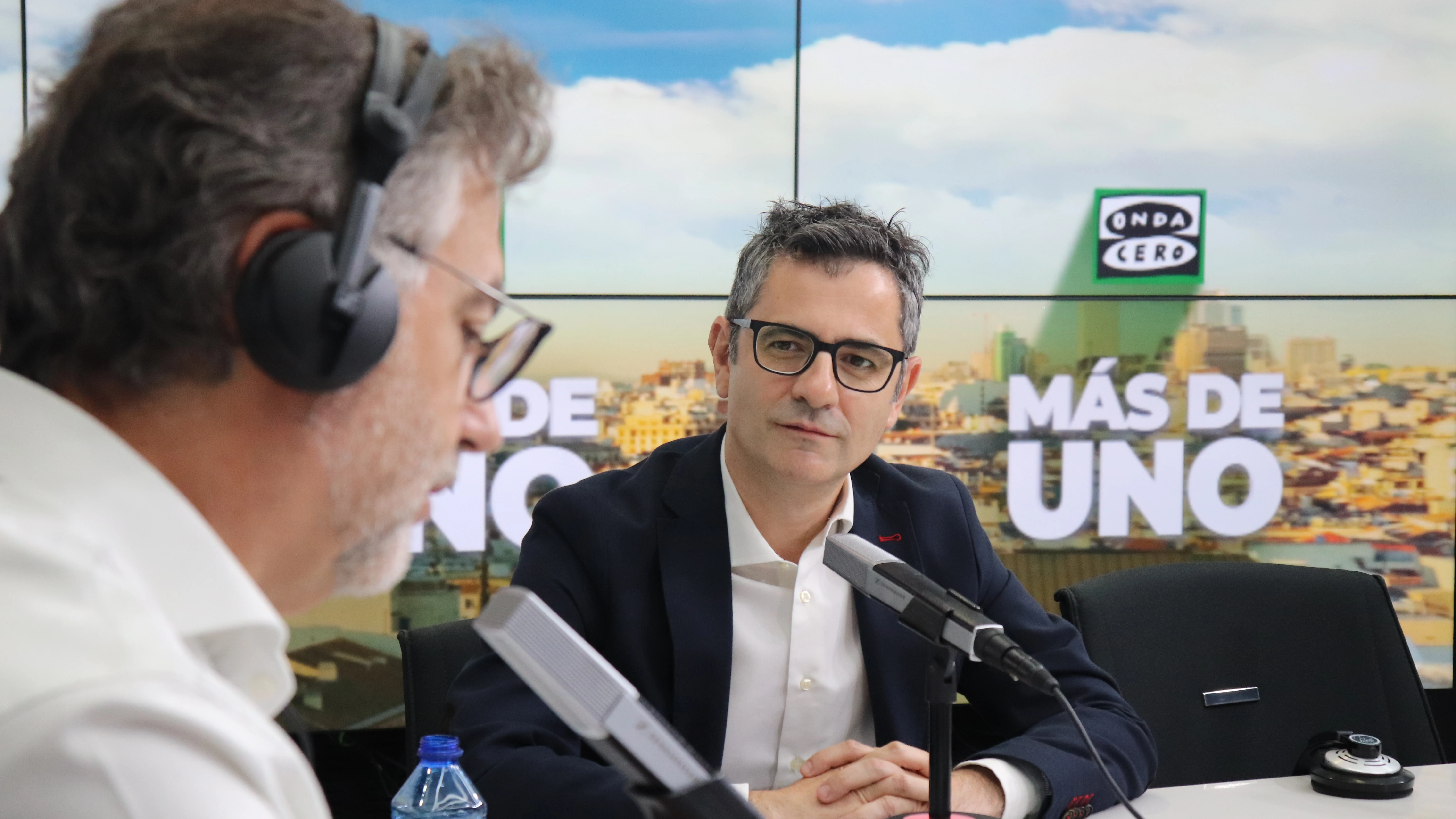 El ministro de Presidencia, Félix Bolaños, durante su entrevista con Carlos Alsina en 'Más de uno' El ministro de Presidencia, Félix Bolaños, durante su entrevista con Carlos Alsina en 'Más de uno'