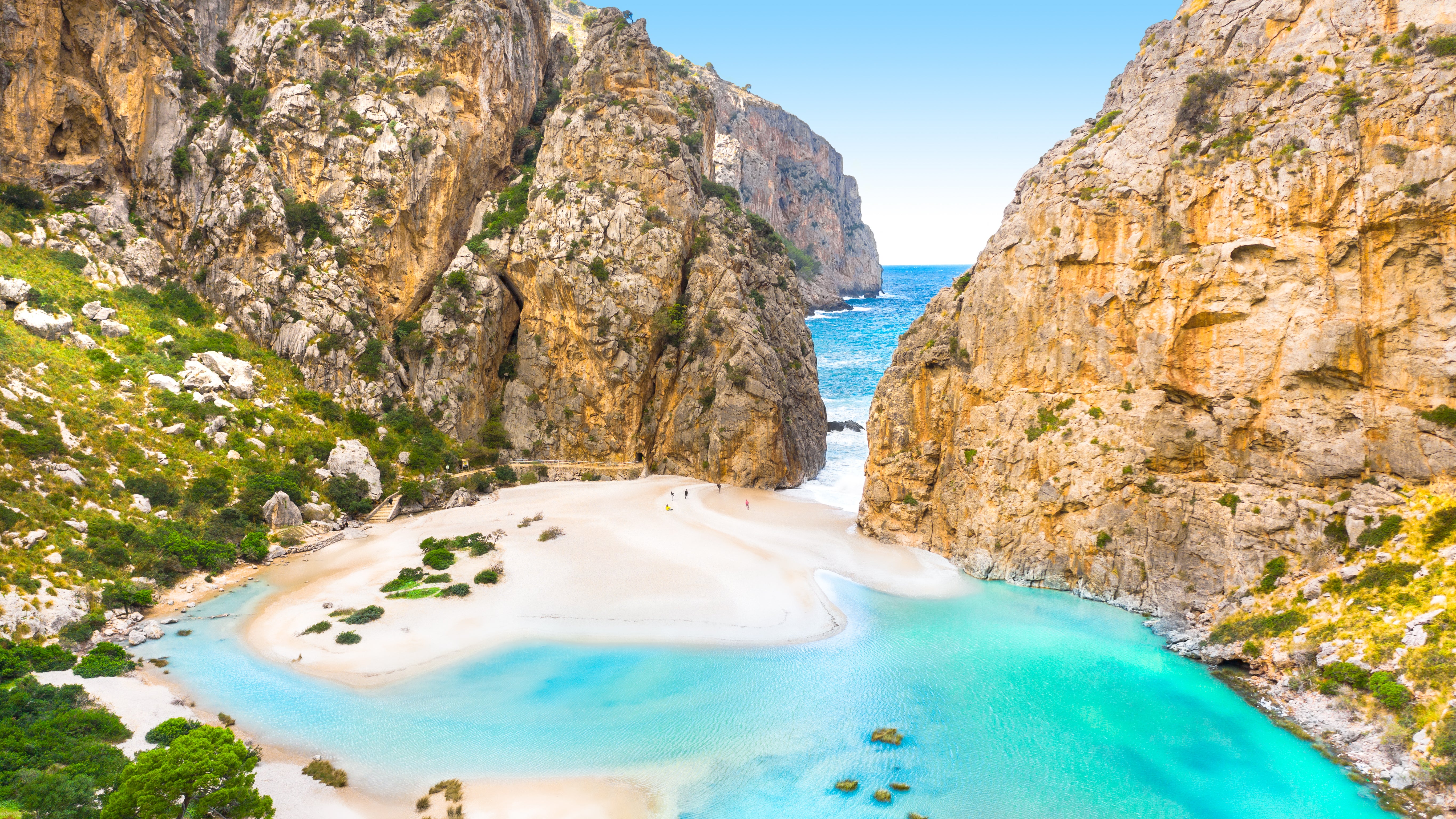 Las cinco playas españolas que se han colado entre las mejores de Europa Las cinco playas españolas que se han colado entre las mejores de Europa
