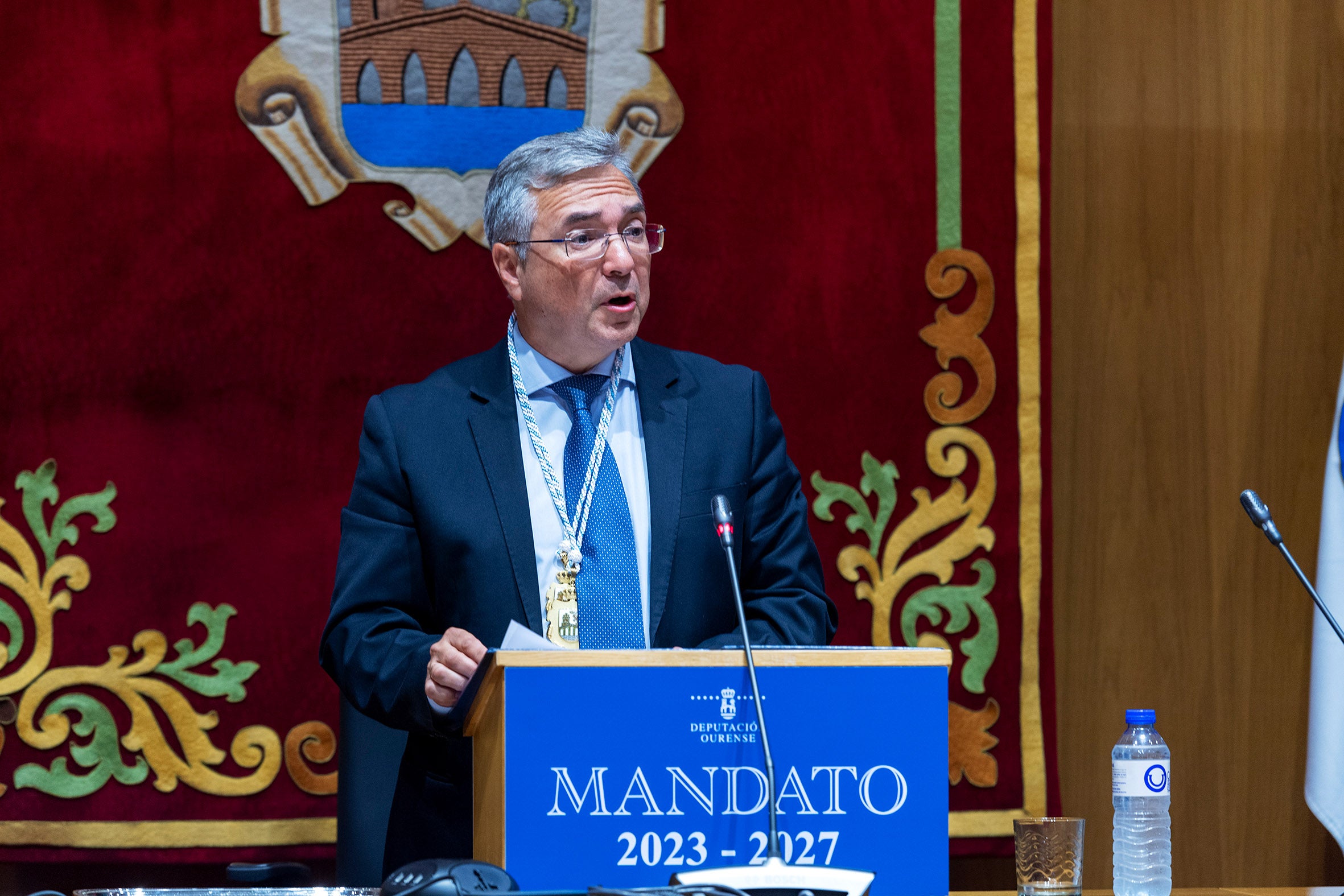 Menor nin confirma nin descarta unha moción de censura en Ourense Menor nin confirma nin descarta unha moción de censura en Ourense