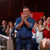Pedro Sánchez en un mitin de campaña