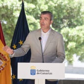 Manuel Domínguez vicepresidente del Gobierno de Canarias y consejero de Economía, Industria y Comercio