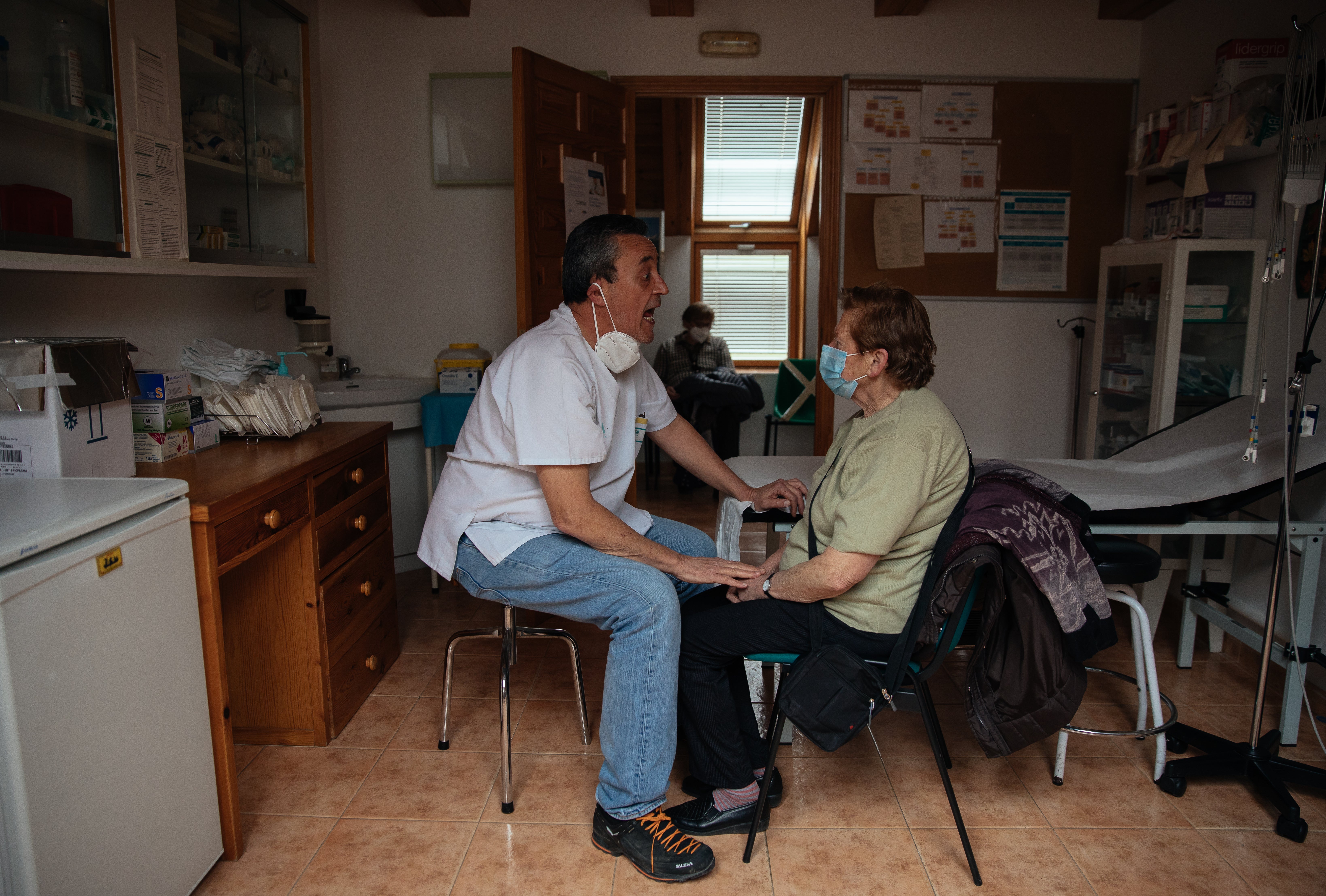 Médico rural: Vocación, cercanía y anécdotas en bicicleta Médico rural: Vocación, cercanía y anécdotas en bicicleta