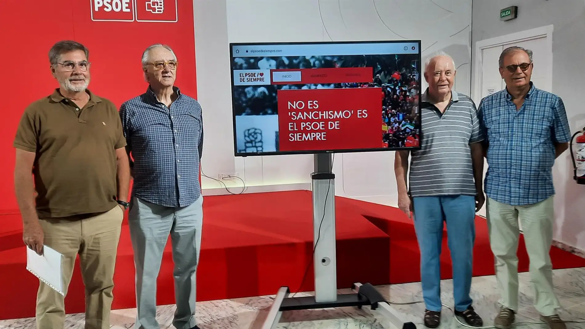 Militantes históricos socialistas presentan en Badajoz la web