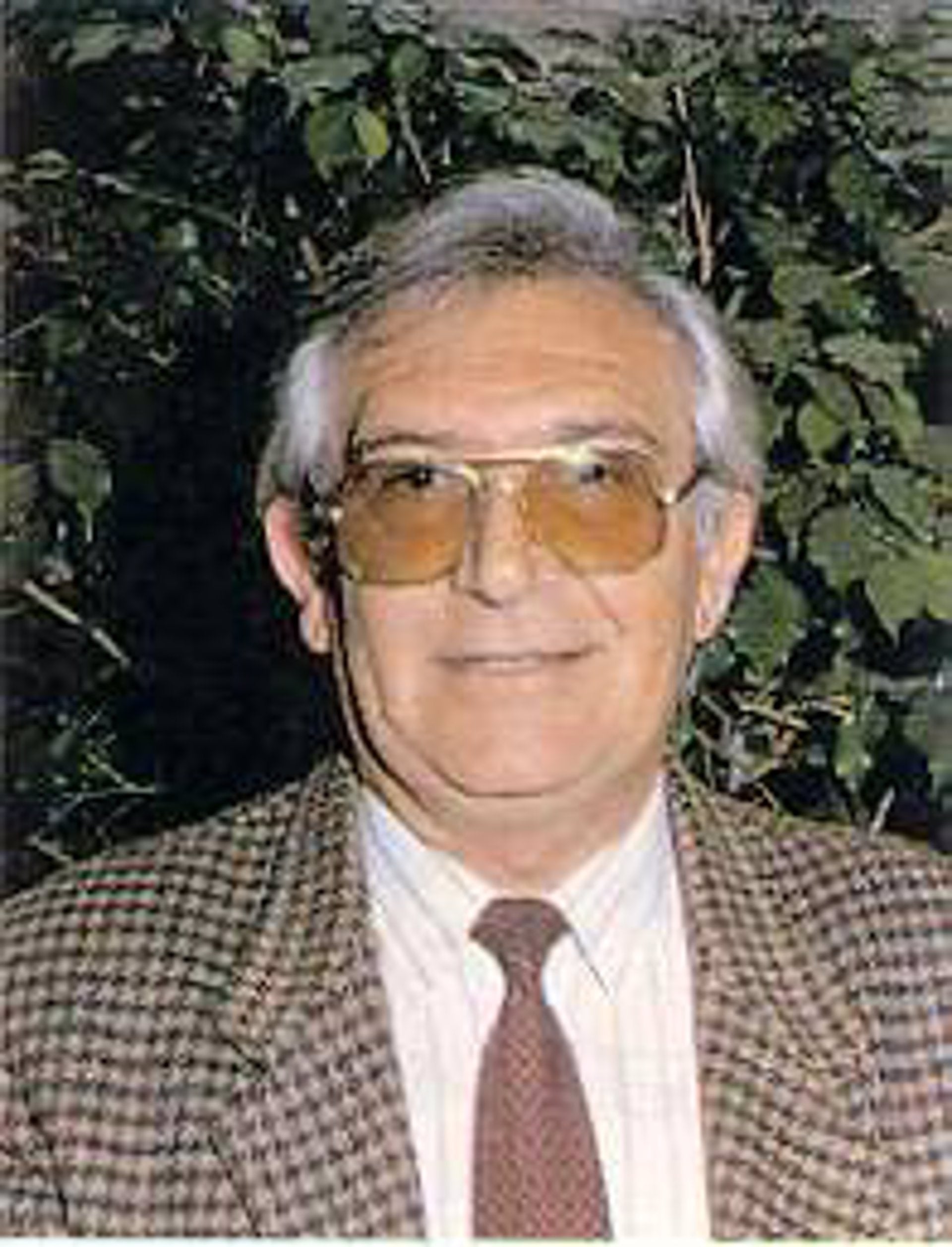 Fallece Manuel Calzado Galván, diputado socialista en la Asamblea durante las 4 primeras legislaturas Fallece Manuel Calzado Galván, diputado socialista en la Asamblea durante las 4 primeras legislaturas