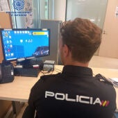 La Policía Nacional detiene a un hombre por estafa tras realizar varios cargos con una tarjeta robada en Ibiza