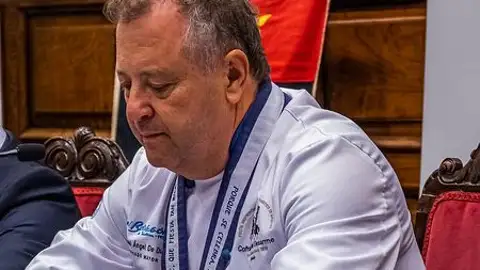 Miguel de Dios, cofrade mayor del Desarme_files Miguel de Dios, cofrade mayor del Desarme_files