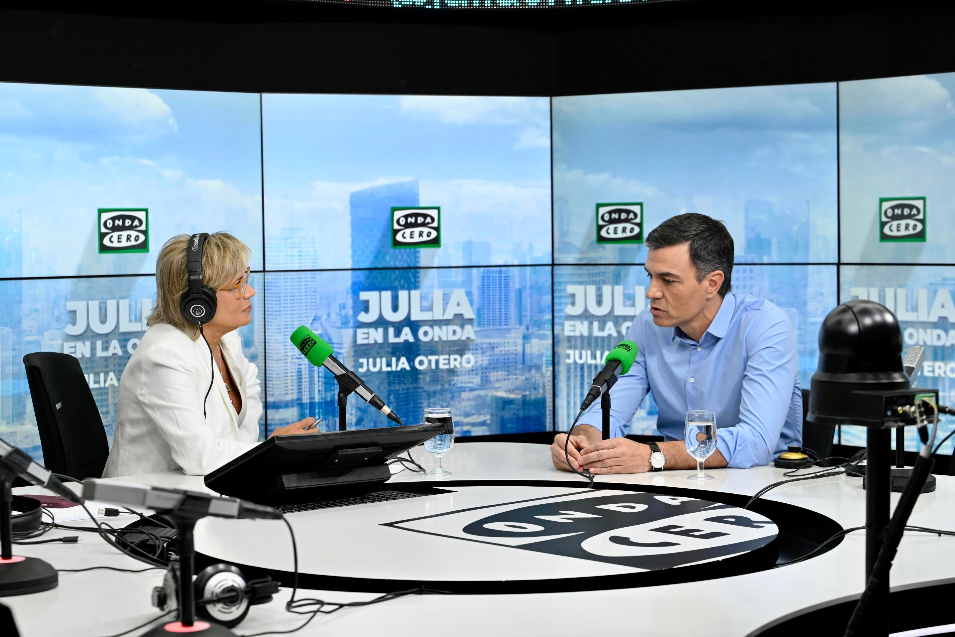 La propuesta de Sánchez para aliviar a las familias de la subida de las hipotecas La propuesta de Sánchez para aliviar a las familias de la subida de las hipotecas