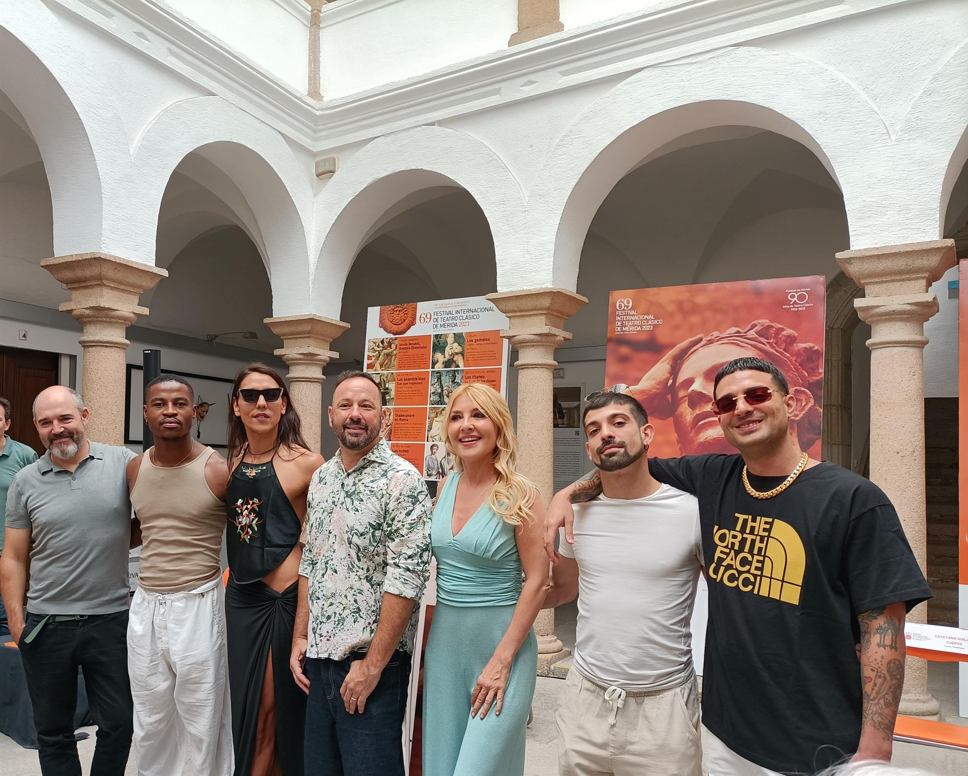 La Danza de "Pandataria" se sube a la escena del Teatro Romano de Mérida este viernes La Danza de "Pandataria" se sube a la escena del Teatro Romano de Mérida este viernes