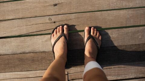 Imagen de archivo de unas chanclas