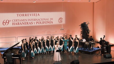 Imagen de la primera velada del 69&ordm; Certamen Internacional de Habaneras y Polifon&iacute;a de Torrevieja, que se celebra hasta este domingo 30 de julio