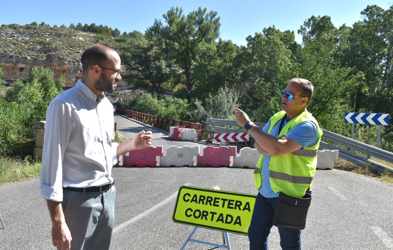 La Diputación comienza la rehabilitación del puente de Cuasiermas (AB-104) que estará cortado al tráfico tres meses La Diputación comienza la rehabilitación del puente de Cuasiermas (AB-104) que estará cortado al tráfico tres meses
