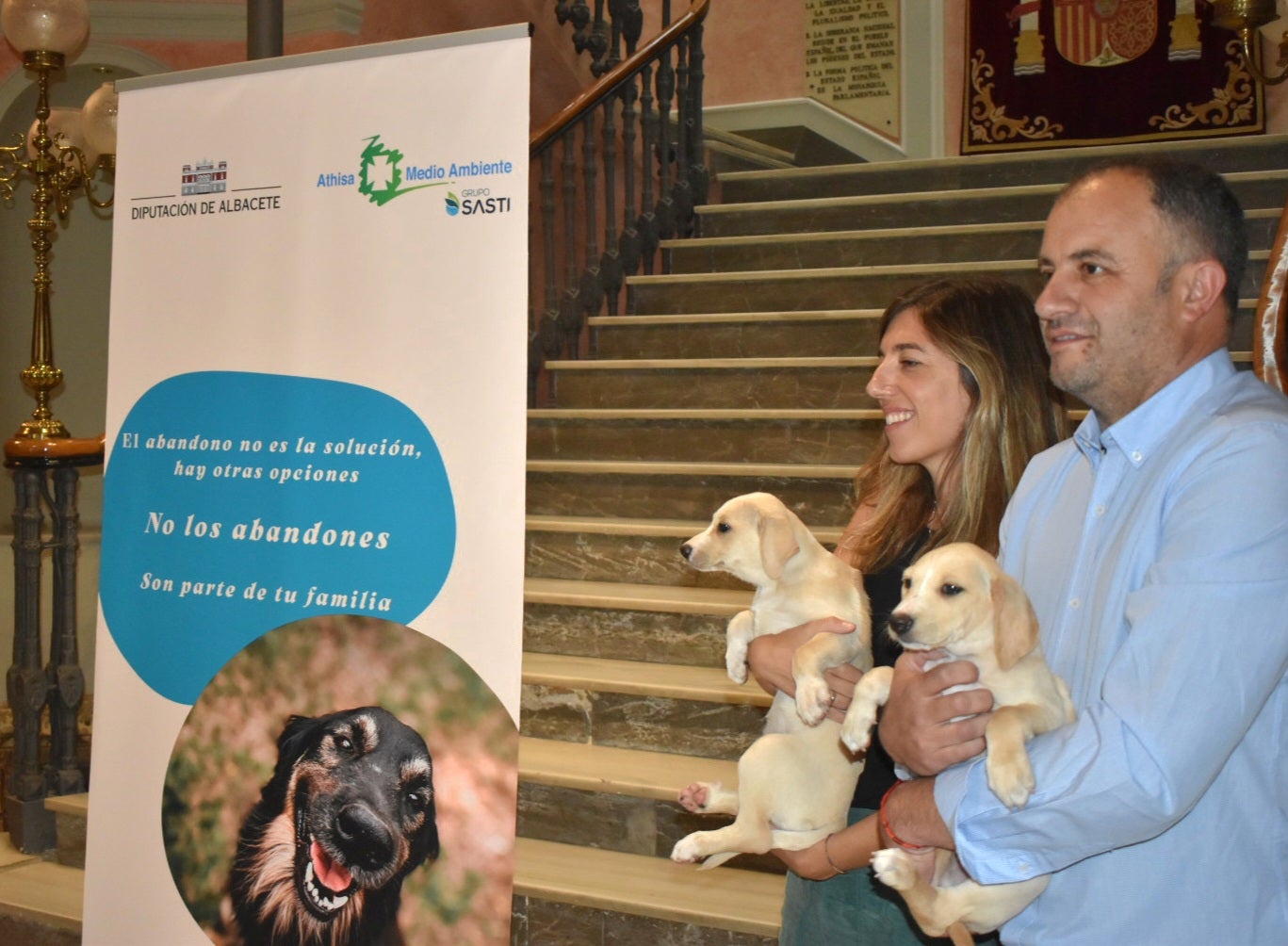 La Diputación de Albacete lanza junto a Athisa una campaña para concienciar contra el abandono animal en el marco de su programa ‘Emperrados’ La Diputación de Albacete lanza junto a Athisa una campaña para concienciar contra el abandono animal en el marco de su programa ‘Emperrados’