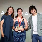 Beatriz Osuna, Cristina Ripa y Luis Piedrahita en el concurso de relatos de Coca-Cola