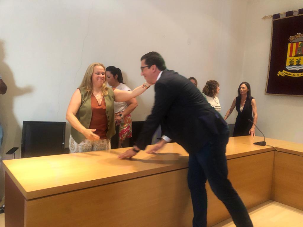 Compromís y PSOE acuerdan abrir expediente informativo a la agrupación de Polop por dar la alcaldía al PP Compromís y PSOE acuerdan abrir expediente informativo a la agrupación de Polop por dar la alcaldía al PP