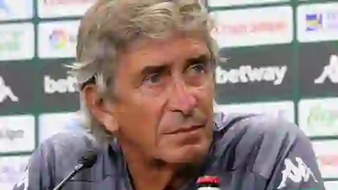 Pellegrini: "Ojalá podamos recuperar al Isco del alto nivel" Pellegrini: "Ojalá podamos recuperar al Isco del alto nivel"