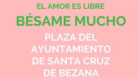 Cartel de la &#39;quedada de besos&#39; convocada para el 26 de julio frente al Ayuntamiento de Santa Cruz de Bezana en protesta por la &quot;censura&quot; de retirar una película infantil en la que se besan dos mujeres