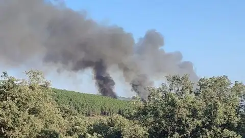 El incendio de Villanueva de la Vera está estabilizado y se mantiene el nivel 0 de peligrosidad El incendio de Villanueva de la Vera está estabilizado y se mantiene el nivel 0 de peligrosidad