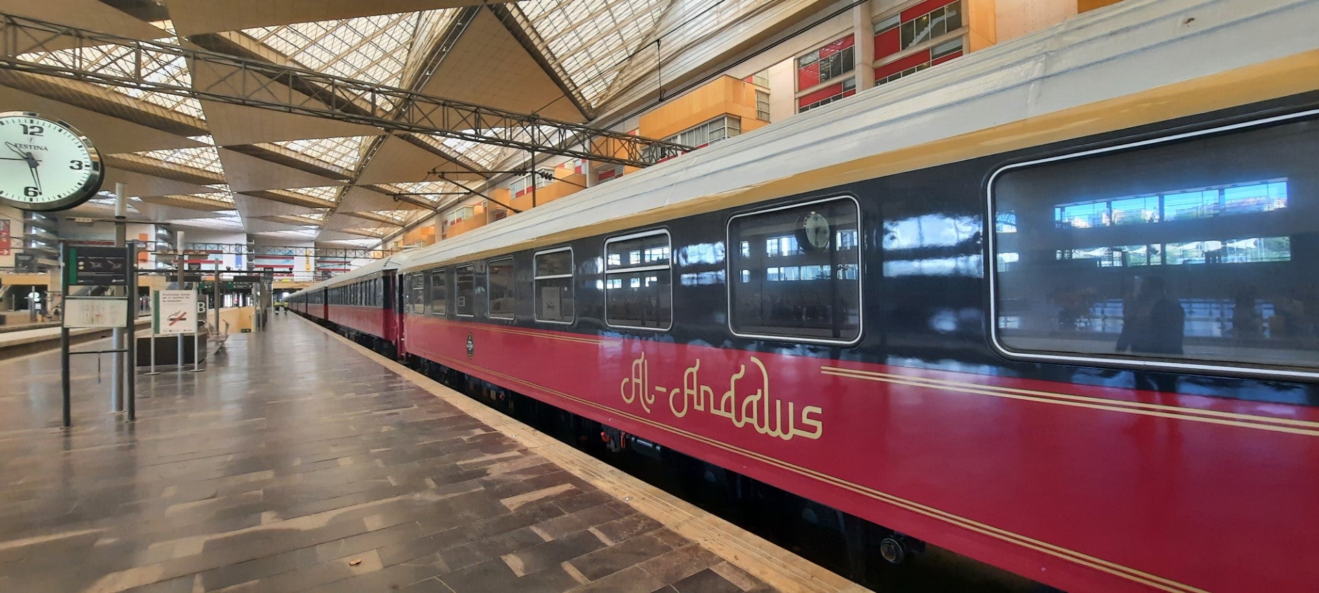 Llega a Zaragoza Al Ándalus, el lujoso tren que recorre España y su gastronomía Llega a Zaragoza Al Ándalus, el lujoso tren que recorre España y su gastronomía