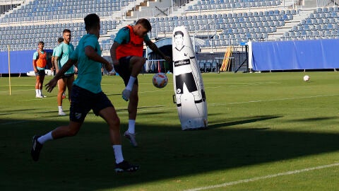 &Uacute;ltimo entrenamiento antes del amistoso del M&aacute;laga CF frente a la UD Almer&iacute;a
