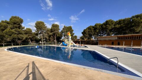 Piscina Municipal Algemes&iacute;