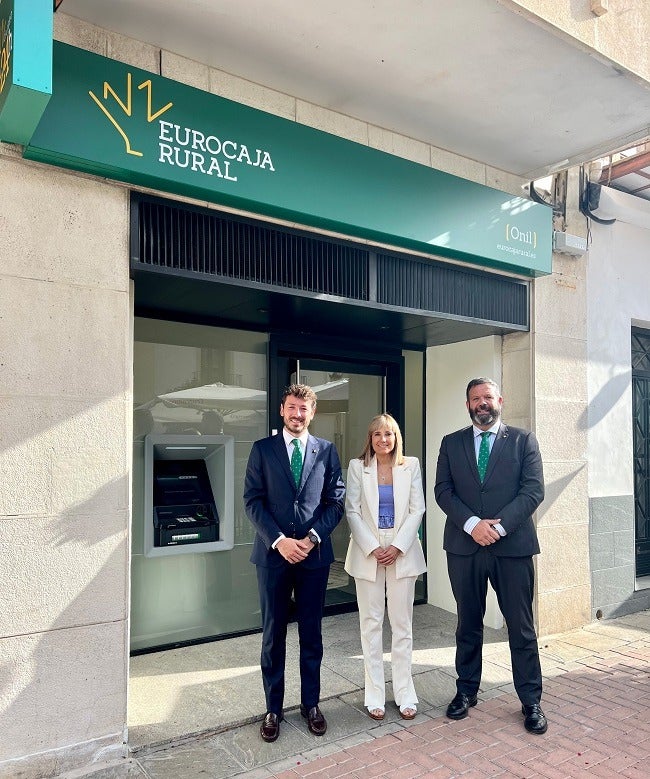 Eurocaja Rural abre nuevas oficinas en Onil y Elche reforzando su plan de expansión en el Levante Eurocaja Rural abre nuevas oficinas en Onil y Elche reforzando su plan de expansión en el Levante
