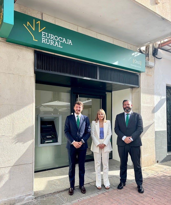 Eurocaja Rural inaugura una nueva sucursal en Onil y fortalece su estrategia de crecimiento en el Levante. Eurocaja Rural inaugura una nueva sucursal en Onil y fortalece su estrategia de crecimiento en el Levante.