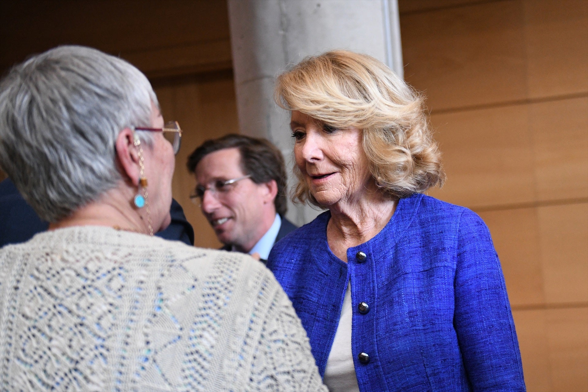 Esperanza Aguirre señala a Rajoy tras el 23J y aboga por una "alternativa" PP-Vox para ganar a Sánchez Esperanza Aguirre señala a Rajoy tras el 23J y aboga por una "alternativa" PP-Vox para ganar a Sánchez