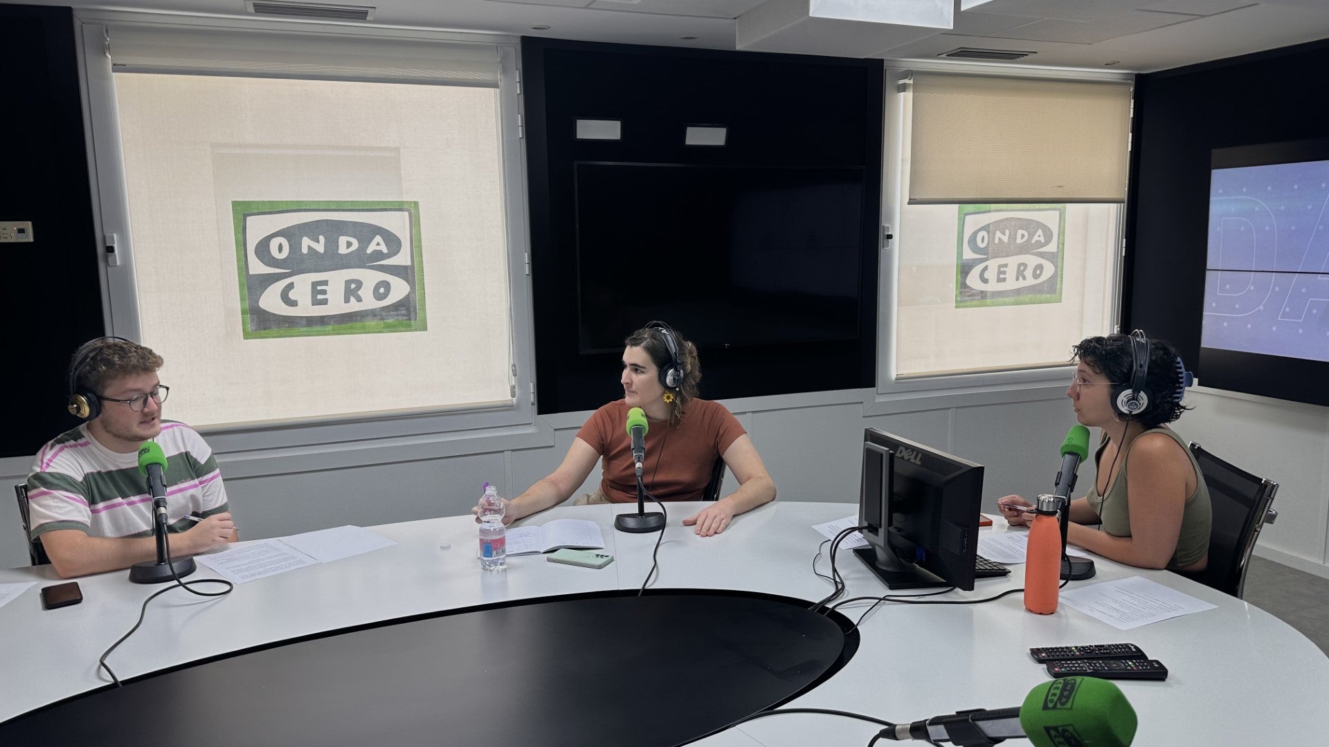 Desinformació, debats electorals i anàlisi de dades Desinformació, debats electorals i anàlisi de dades
