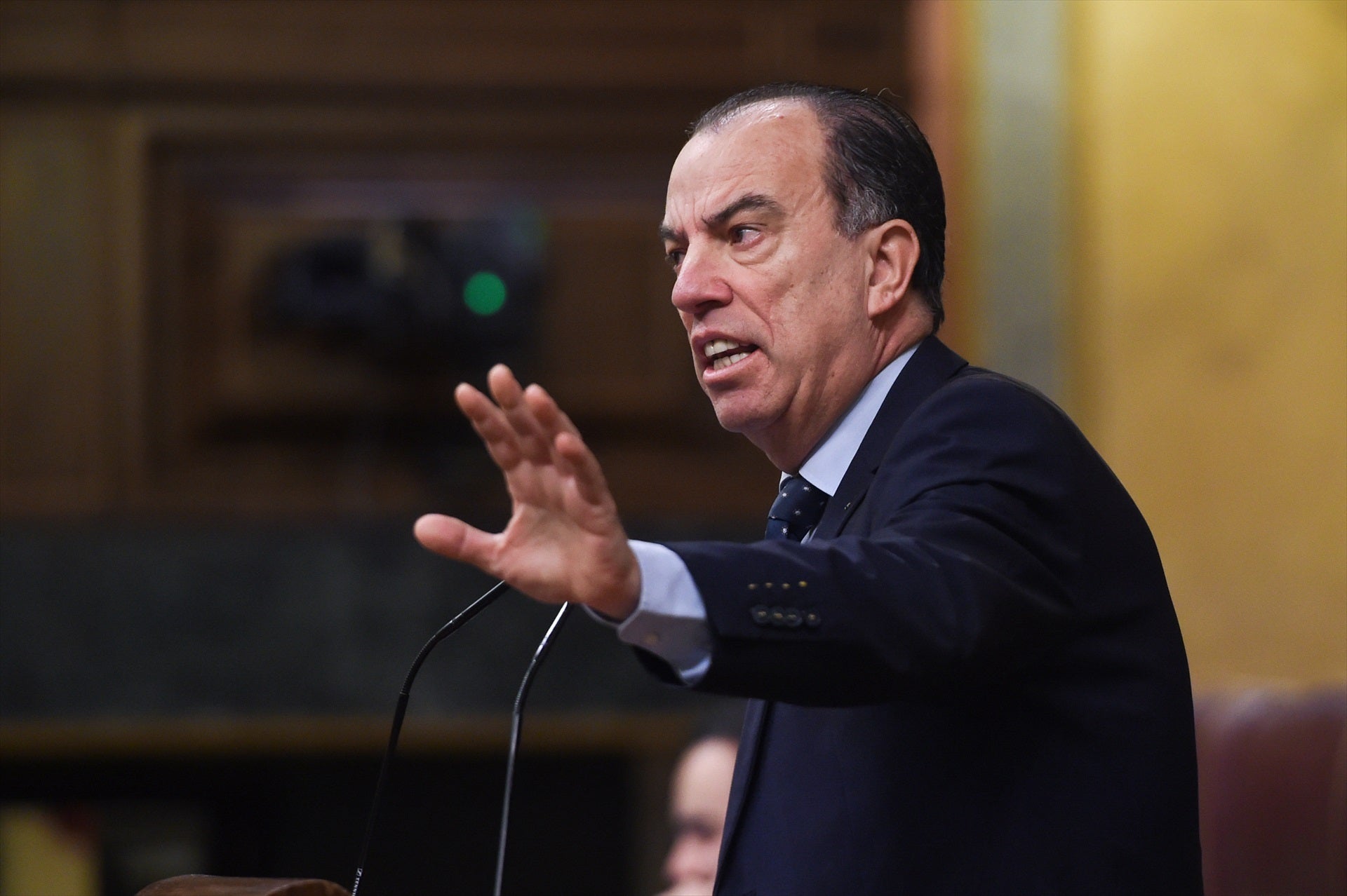 Quién es Carlos García Adanero, el diputado del PP que seguirá en el Congreso gracias al voto CERA Quién es Carlos García Adanero, el diputado del PP que seguirá en el Congreso gracias al voto CERA