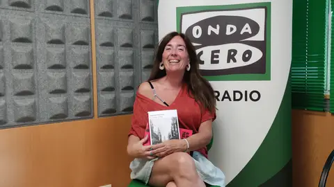 Mercedes Corbillón, nuestra librera de Un alto en el camino Un alto en el camino