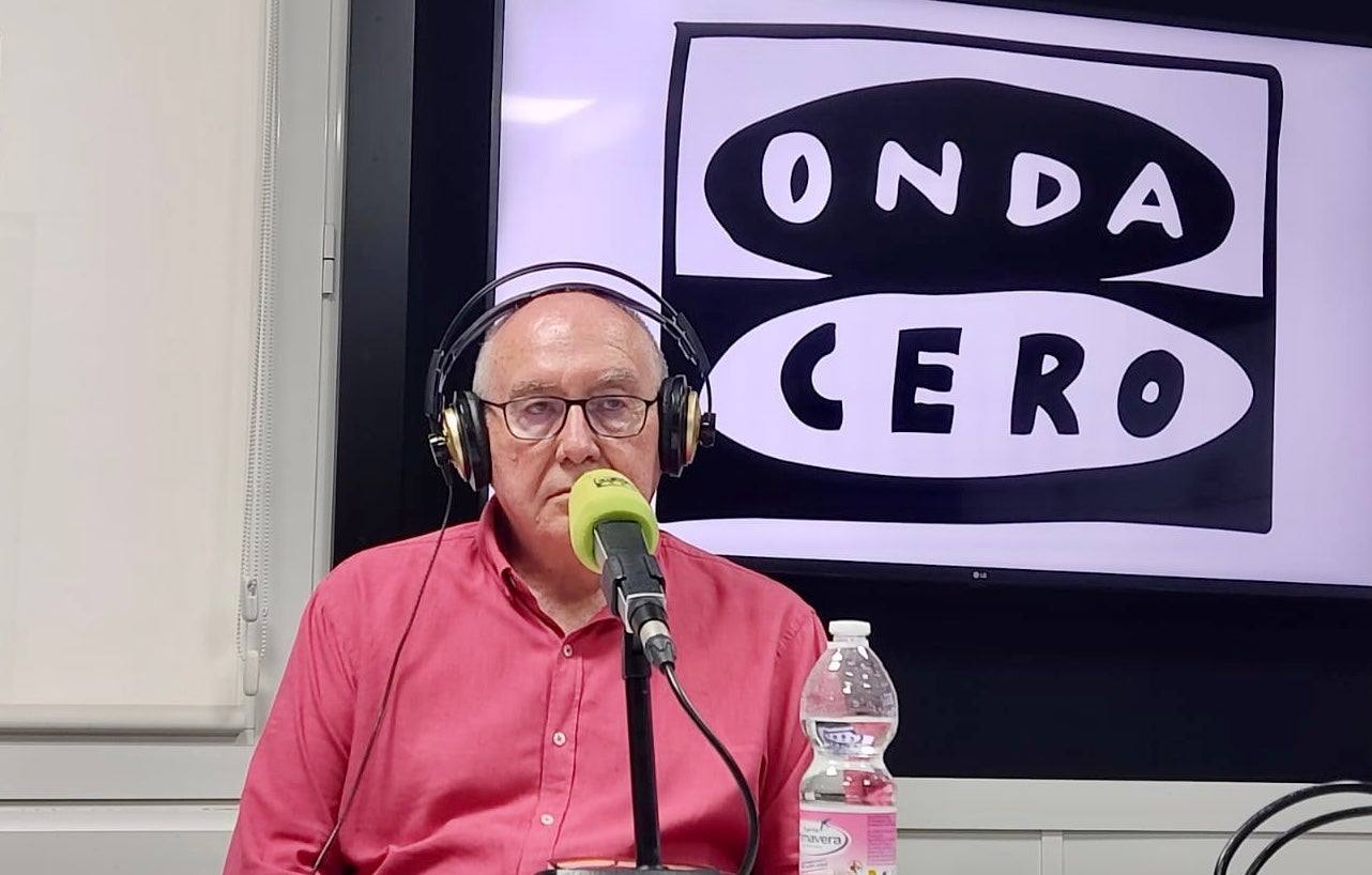 "Vaig decidir que denunciaria el genocidi de Ruanda a través de l'escriptura", Francesc Miravet "Vaig decidir que denunciaria el genocidi de Ruanda a través de l'escriptura", Francesc Miravet