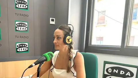 Esther Sánchez, odontóloga Esther Sánchez, odontóloga