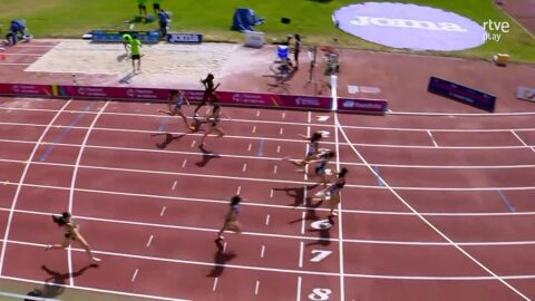 Hermi Parra hace plata al pasar del &uacute;ltimo al segundo lugar en apenas 100 metros