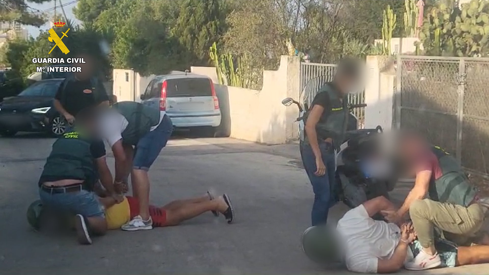 Detienen en Calpe a tres de los delincuentes más buscados de Europa Detienen en Calpe a tres de los delincuentes más buscados de Europa