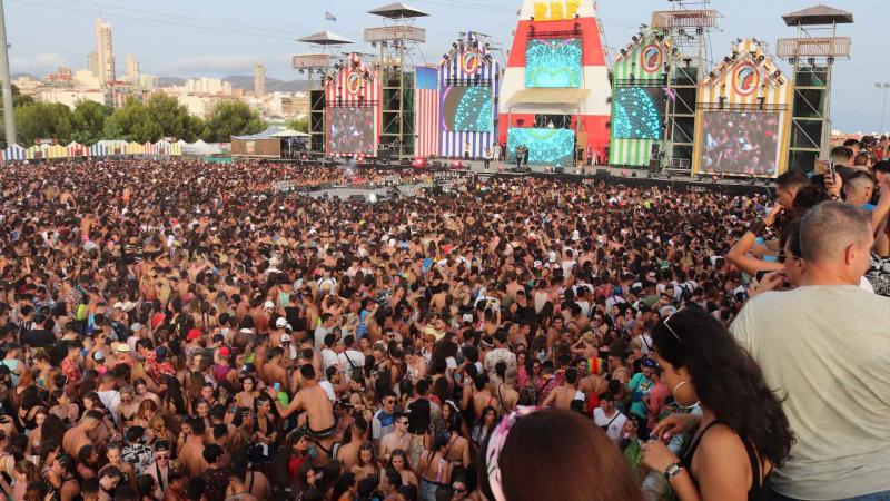 El Ministerio de Consumo abre expediente sancionador al Reggaeton Beach Festival de Benidorm El Ministerio de Consumo abre expediente sancionador al Reggaeton Beach Festival de Benidorm
