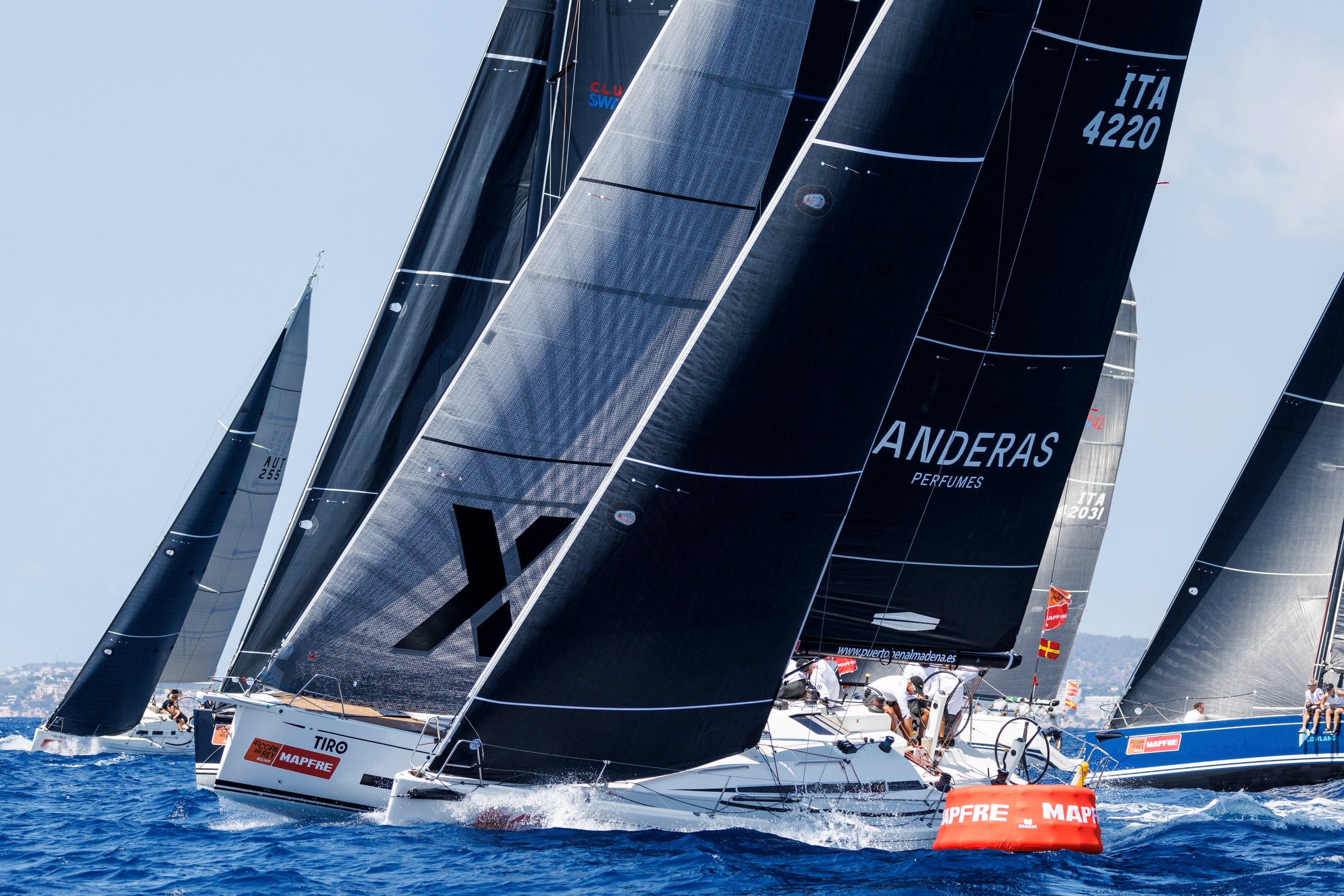 'Teatro Soho CaixaBank' y 'Pez de Abril' continúan invictos en la segunda jornada de la Copa del Rey MAPFRE 'Teatro Soho CaixaBank' y 'Pez de Abril' continúan invictos en la segunda jornada de la Copa del Rey MAPFRE