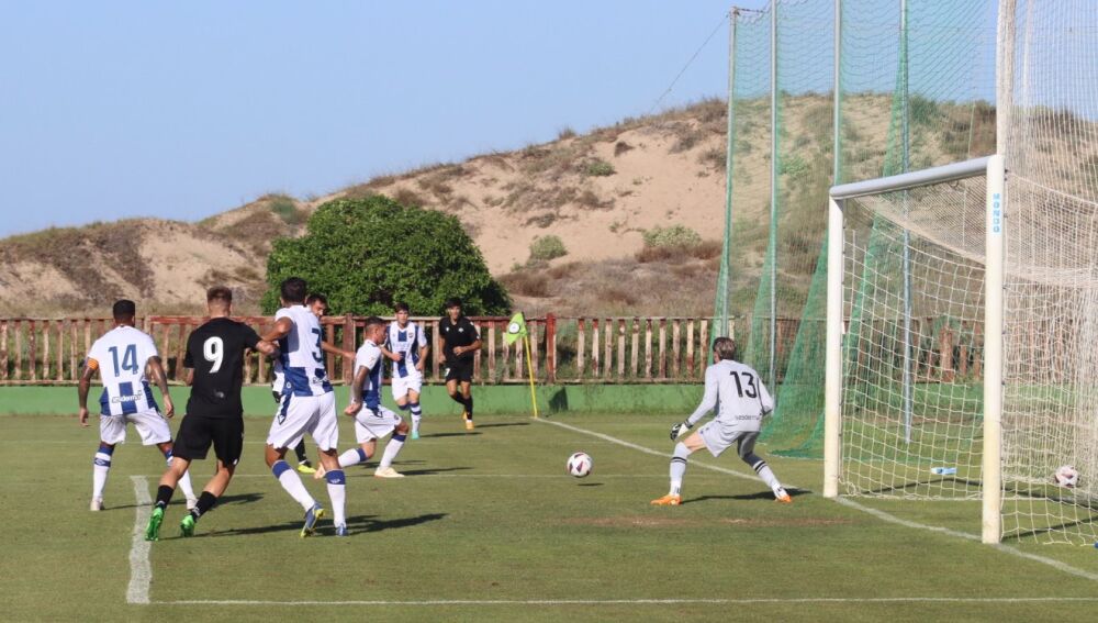 Imagen del gol de Jesús De Miguel 