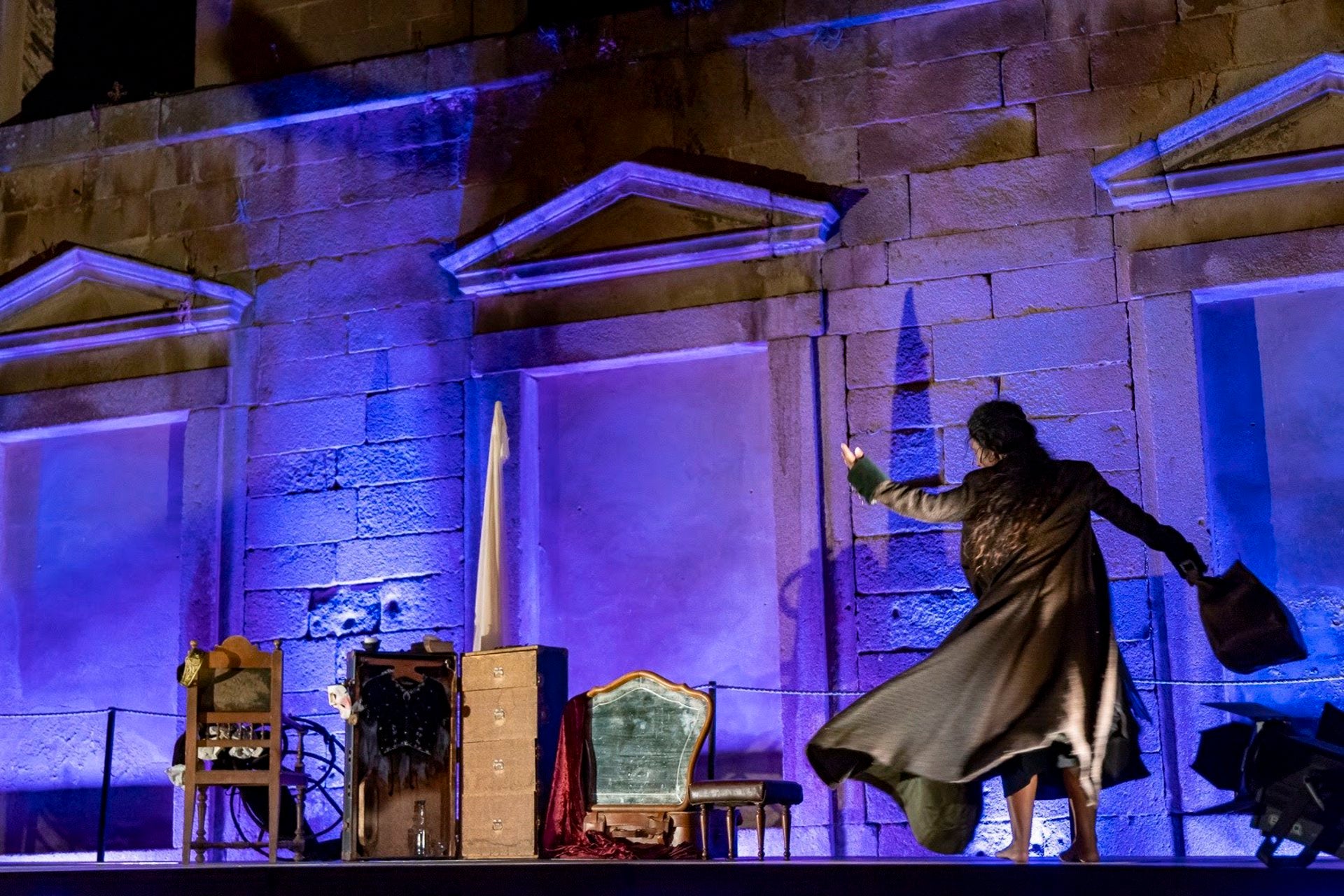 María Vidal y su 'Lear en las catedrales' abre las representaciones en el Festival de Teatro de Alcántara María Vidal y su 'Lear en las catedrales' abre las representaciones en el Festival de Teatro de Alcántara