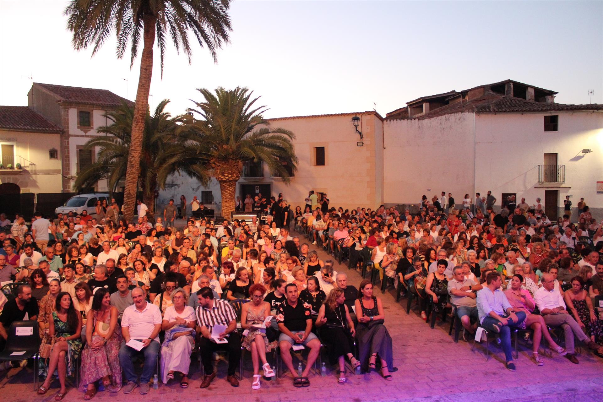 Dos conciertos del Festival de Guitarra de Coria será gratuitos y se trasladan a la Puerta del Perdón de la Catedral Dos conciertos del Festival de Guitarra de Coria será gratuitos y se trasladan a la Puerta del Perdón de la Catedral