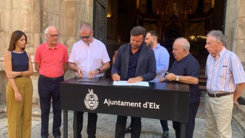 El alcalde de Elche y el rector de Santa Mar&iacute;a firman el acuerdo de colaboraci&oacute;n para la rehabilitaci&oacute;n de la bas&iacute;lica