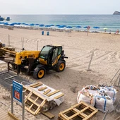 obras pasarela de la playa de Poniente de Benidorm obras pasarela de la playa de Poniente de Benidorm
