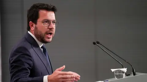 Aragonès cree que los pactos para una investidura deben ser "muy específicos" y con calendario Aragonès cree que los pactos para una investidura deben ser "muy específicos" y con calendario