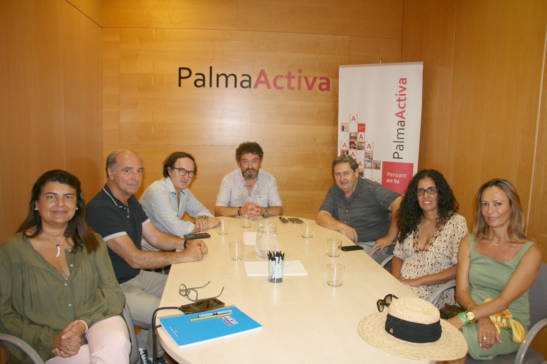 Afedeco pide al Ayuntamiento de Palma impulsar el "turismo de compras" durante esta legislatura Afedeco pide al Ayuntamiento de Palma impulsar el "turismo de compras" durante esta legislatura